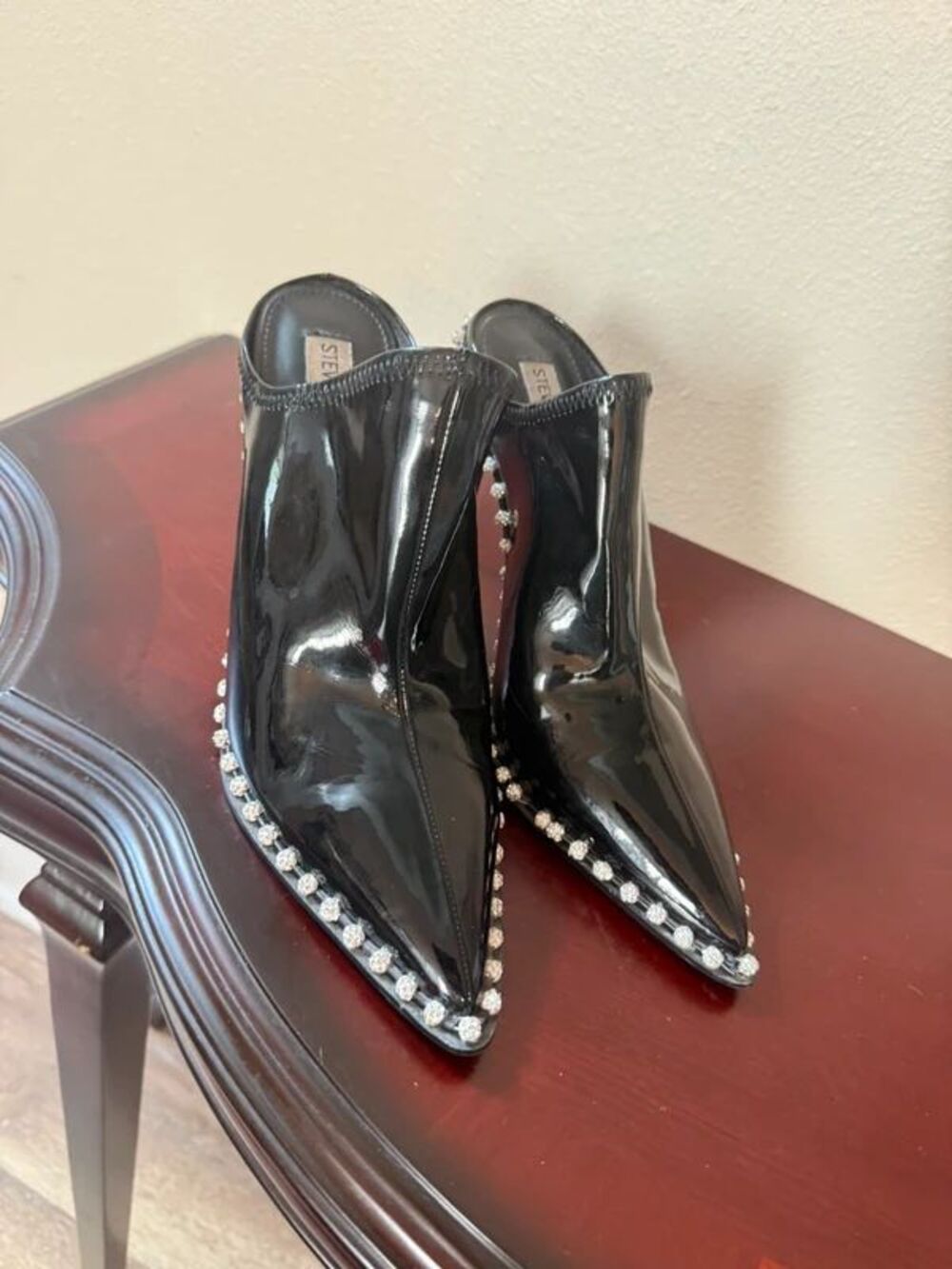 Steve Madden Venom Black Patent Rhinestone Pointed Toe Mules